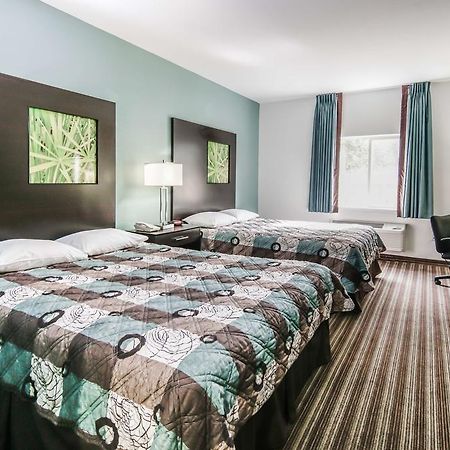 Hotel Super 8 By Wyndham Brenham Tx Zewnętrze zdjęcie