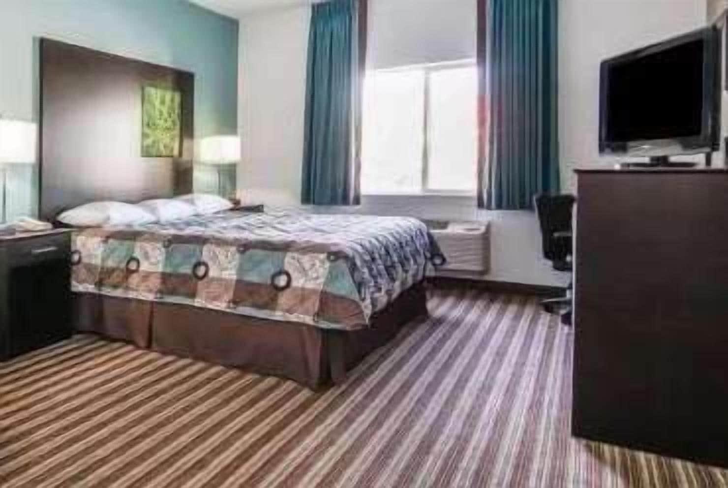 Hotel Super 8 By Wyndham Brenham Tx Zewnętrze zdjęcie
