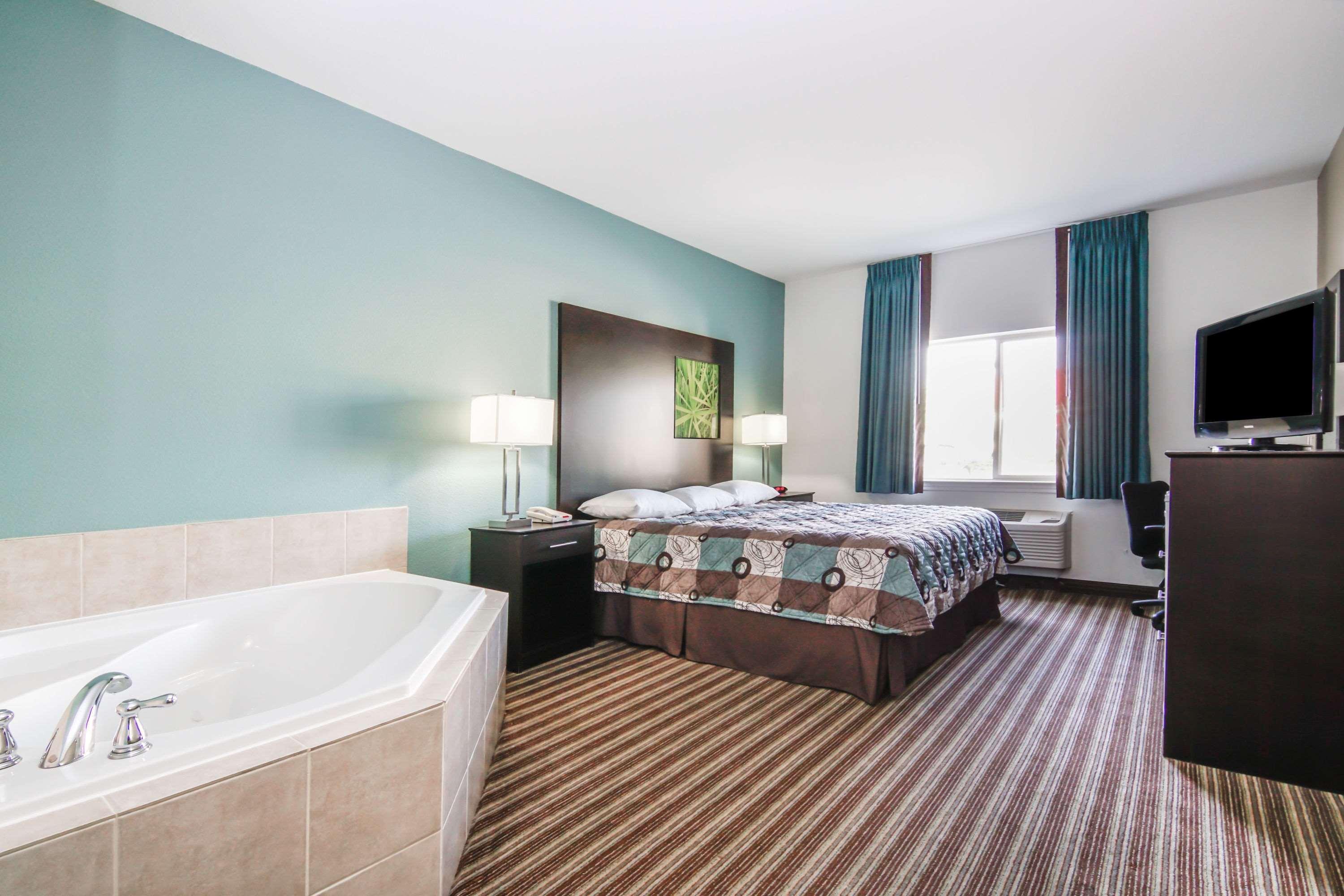 Hotel Super 8 By Wyndham Brenham Tx Zewnętrze zdjęcie